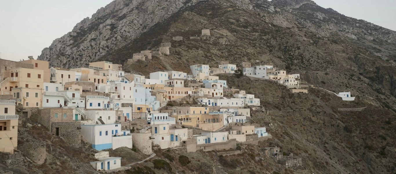 «Μουδιασμένη» η Κάρπαθος για την αυτοκτονία του πατέρα - «Δεν είμαστε κανίβαλοι»